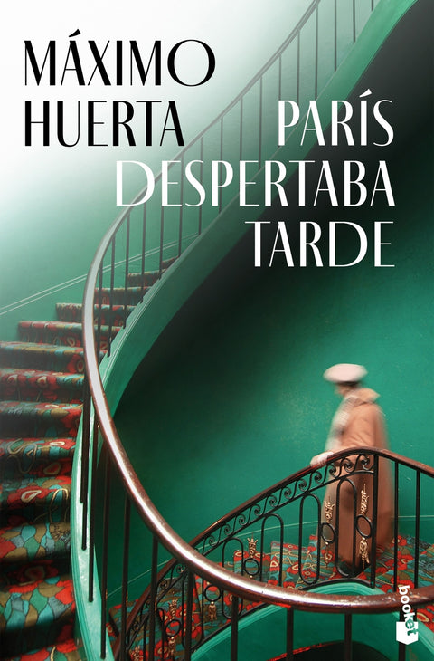  París despertaba tarde 