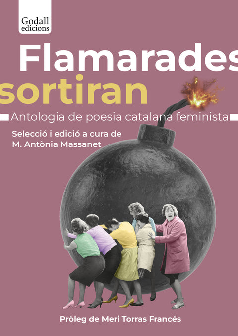  Flamarades sortiran. 