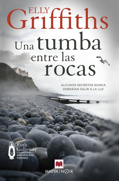  Una tumba entre las rocas 
