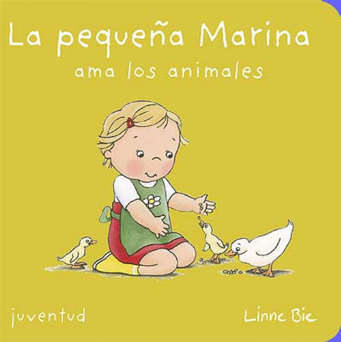  La pequeña marina ama los animales 